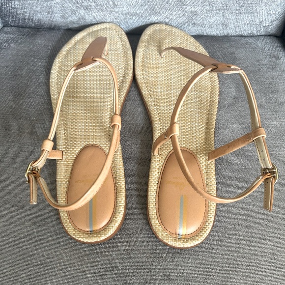 Sam Edelman Gigi Thong Sandal - Picture 8 of 10